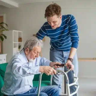 Prevención de caídas en un adulto mayor